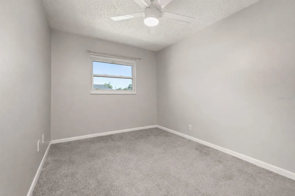 2 Claymont Court S Palm Coast FL 32137