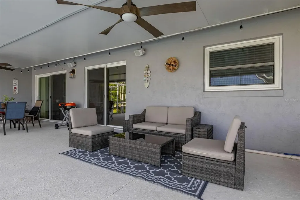 2 Claymont Court S Palm Coast FL 32137