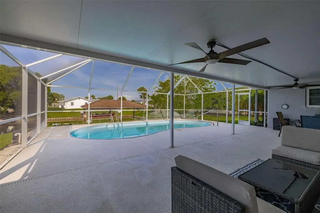 2 Claymont Court S Palm Coast FL 32137
