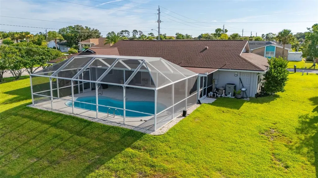 2 Claymont Court S Palm Coast FL 32137