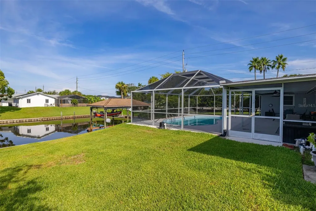 2 Claymont Court S Palm Coast FL 32137