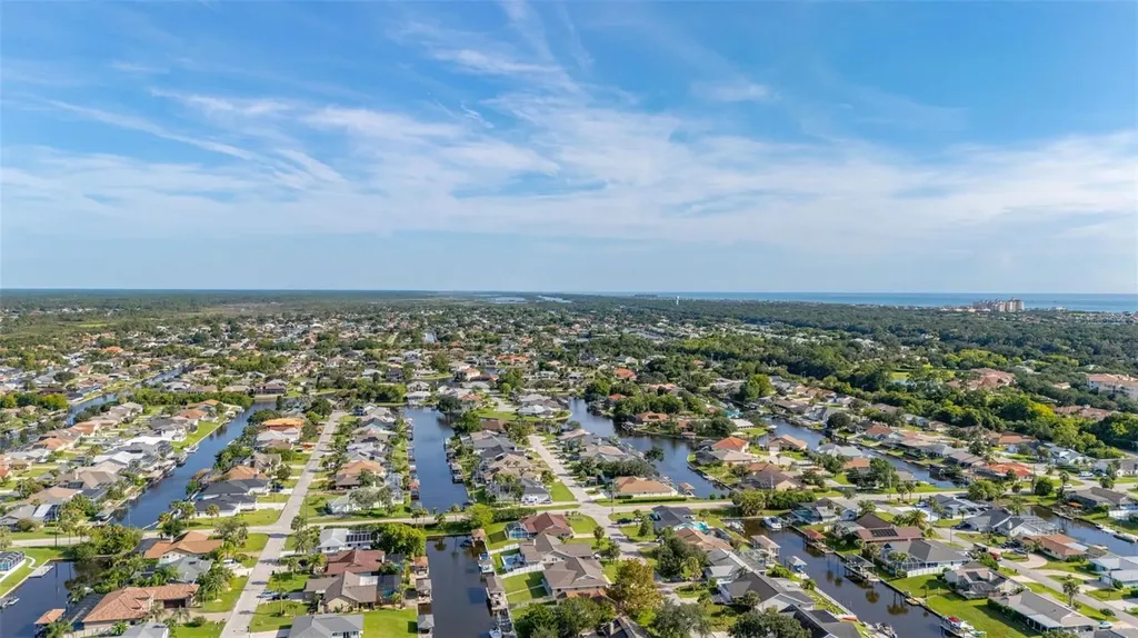 2 Claymont Court S Palm Coast FL 32137