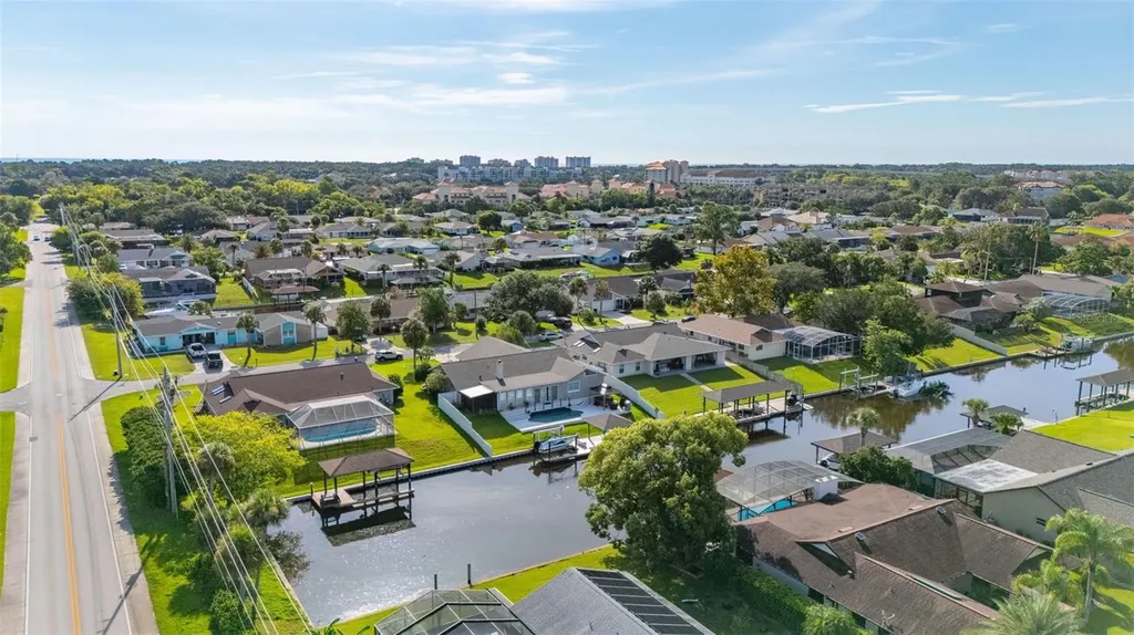 2 Claymont Court S Palm Coast FL 32137