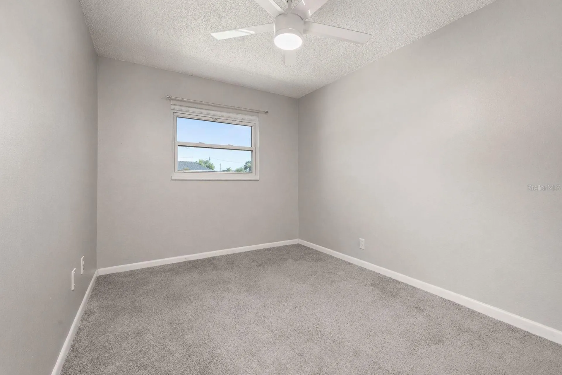 2 Claymont Court S Palm Coast FL 32137