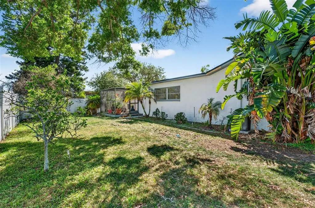 1129 Forbes Trace Tarpon Springs FL 34689