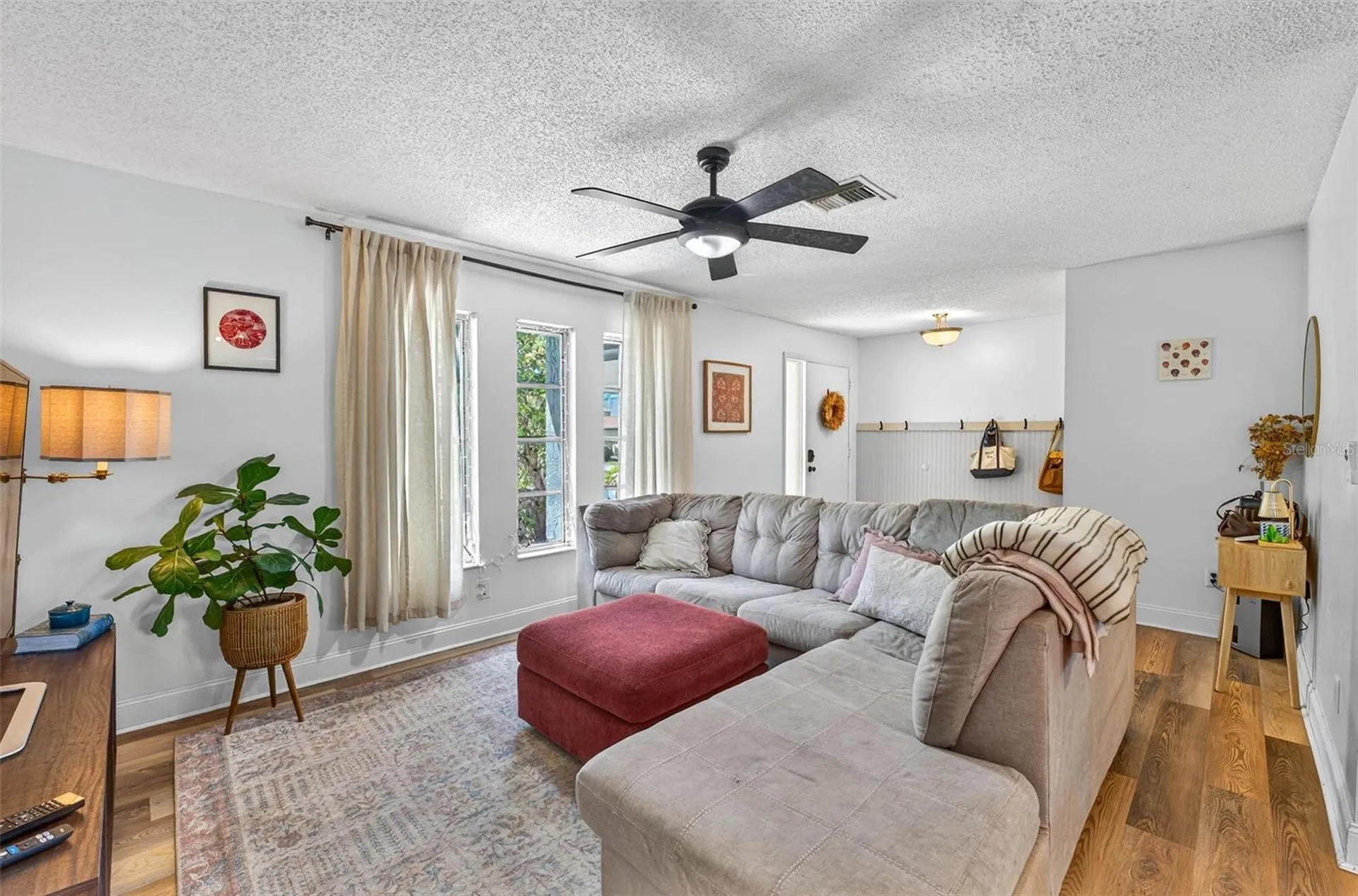 1129 Forbes Trace Tarpon Springs FL 34689