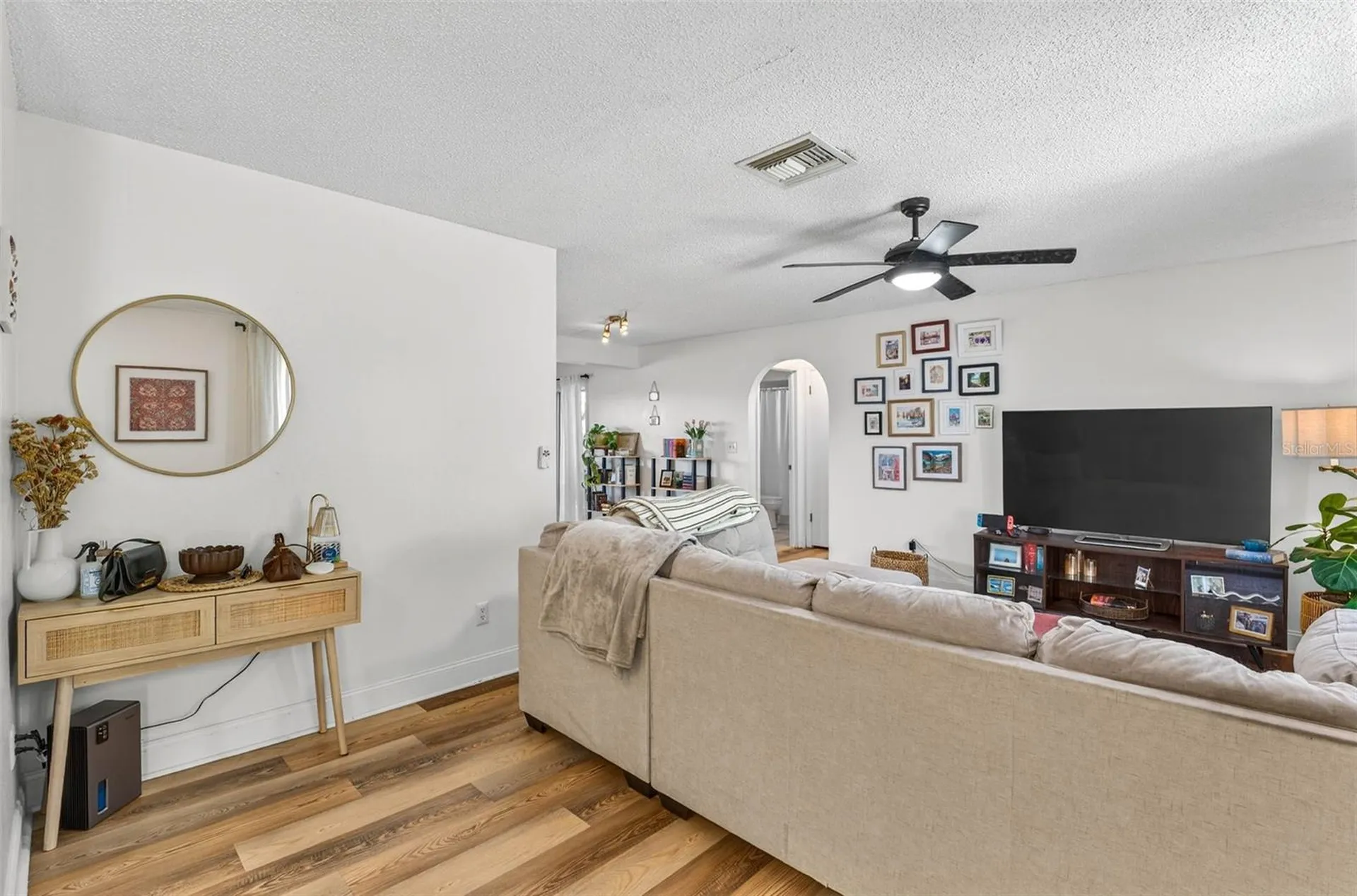 1129 Forbes Trace Tarpon Springs FL 34689
