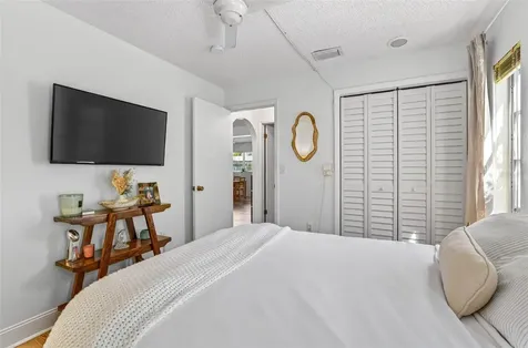 1129 Forbes Trace Tarpon Springs FL 34689