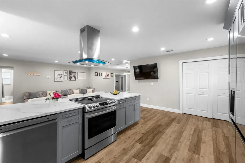 3301 W Ballast Point Boulevard Tampa FL 33611