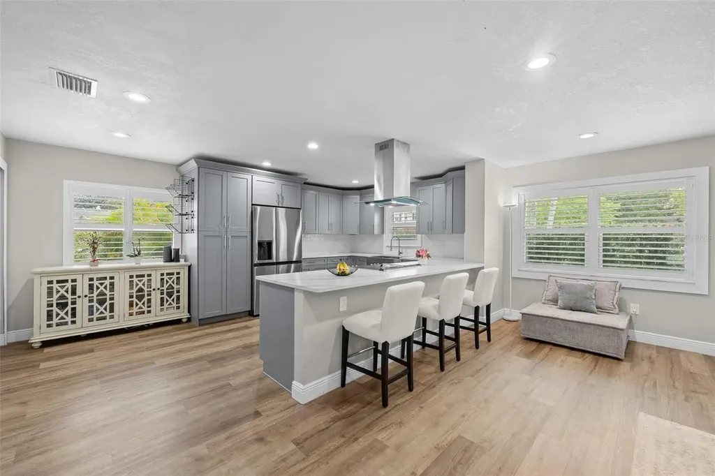 3301 W Ballast Point Boulevard Tampa FL 33611