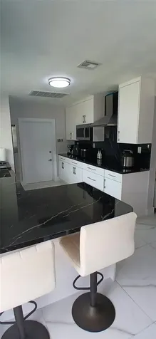 2211 New Jersey Road Lakeland FL 33803