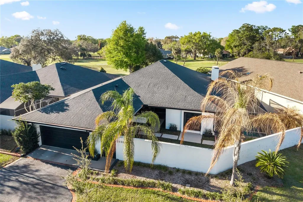 2539 Sweetwater Country Club Drive Apopka FL 32712