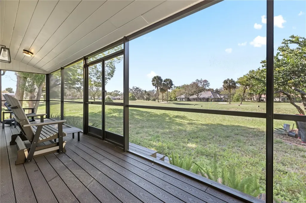 2539 Sweetwater Country Club Drive Apopka FL 32712