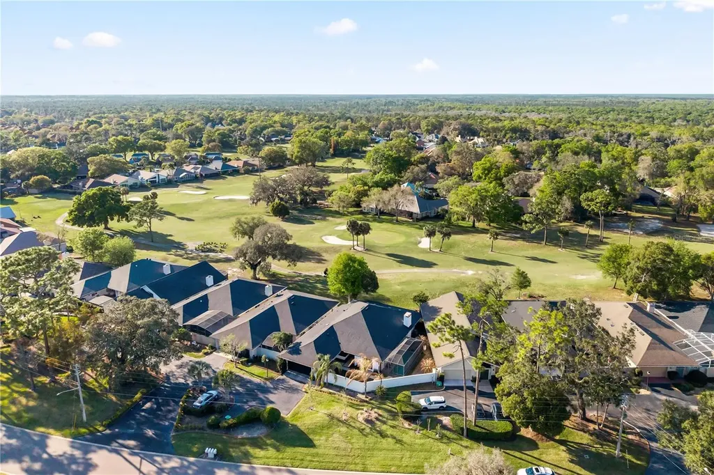2539 Sweetwater Country Club Drive Apopka FL 32712