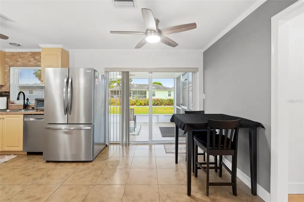 1672 SW Angelico Lane Port St Lucie FL 34984