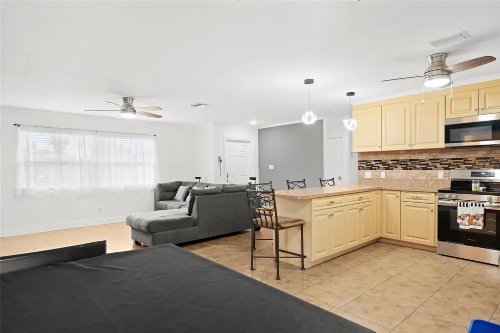 1672 SW Angelico Lane Port St Lucie FL 34984