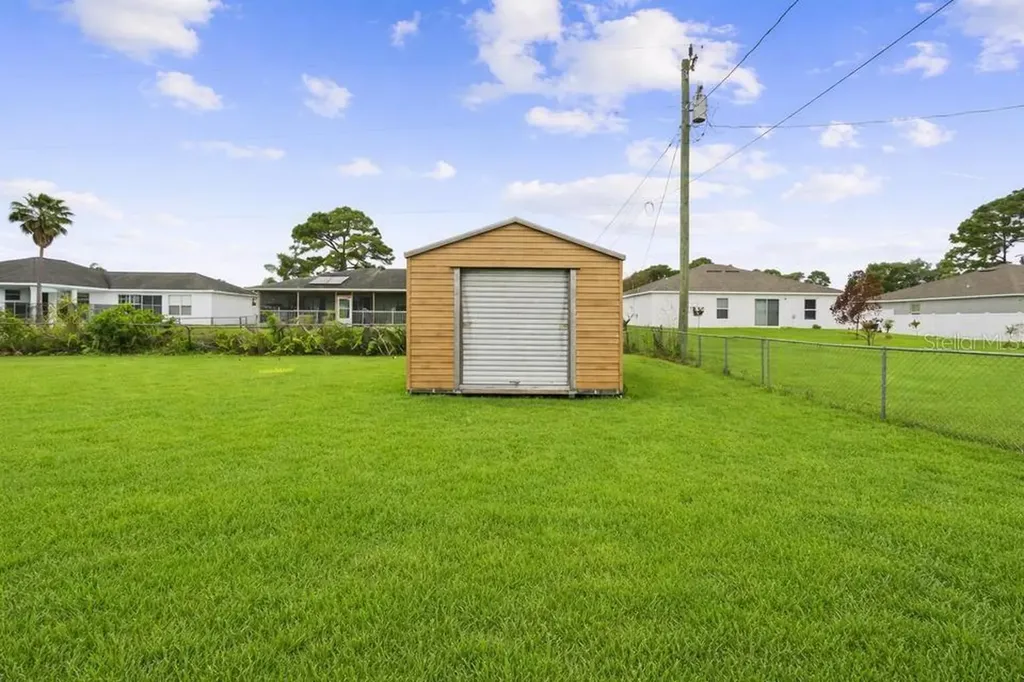 1672 SW Angelico Lane Port St Lucie FL 34984