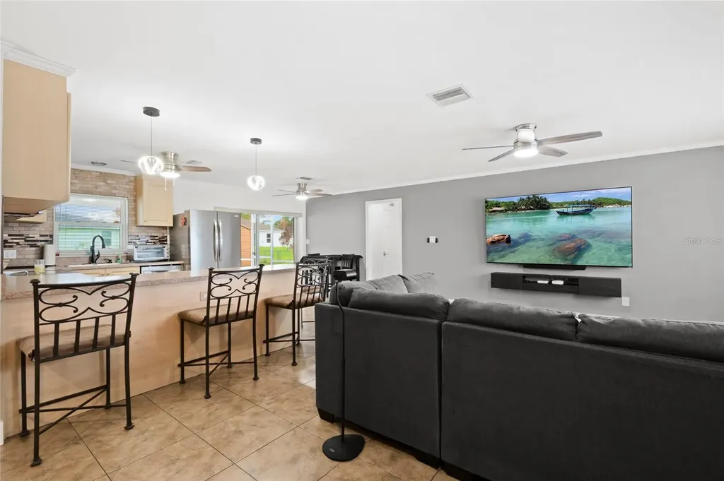 1672 SW Angelico Lane Port St Lucie FL 34984