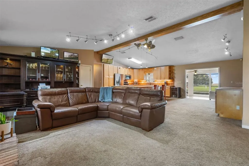2921 Lake Tohopekaliga Boulevard Kissimmee FL 34746