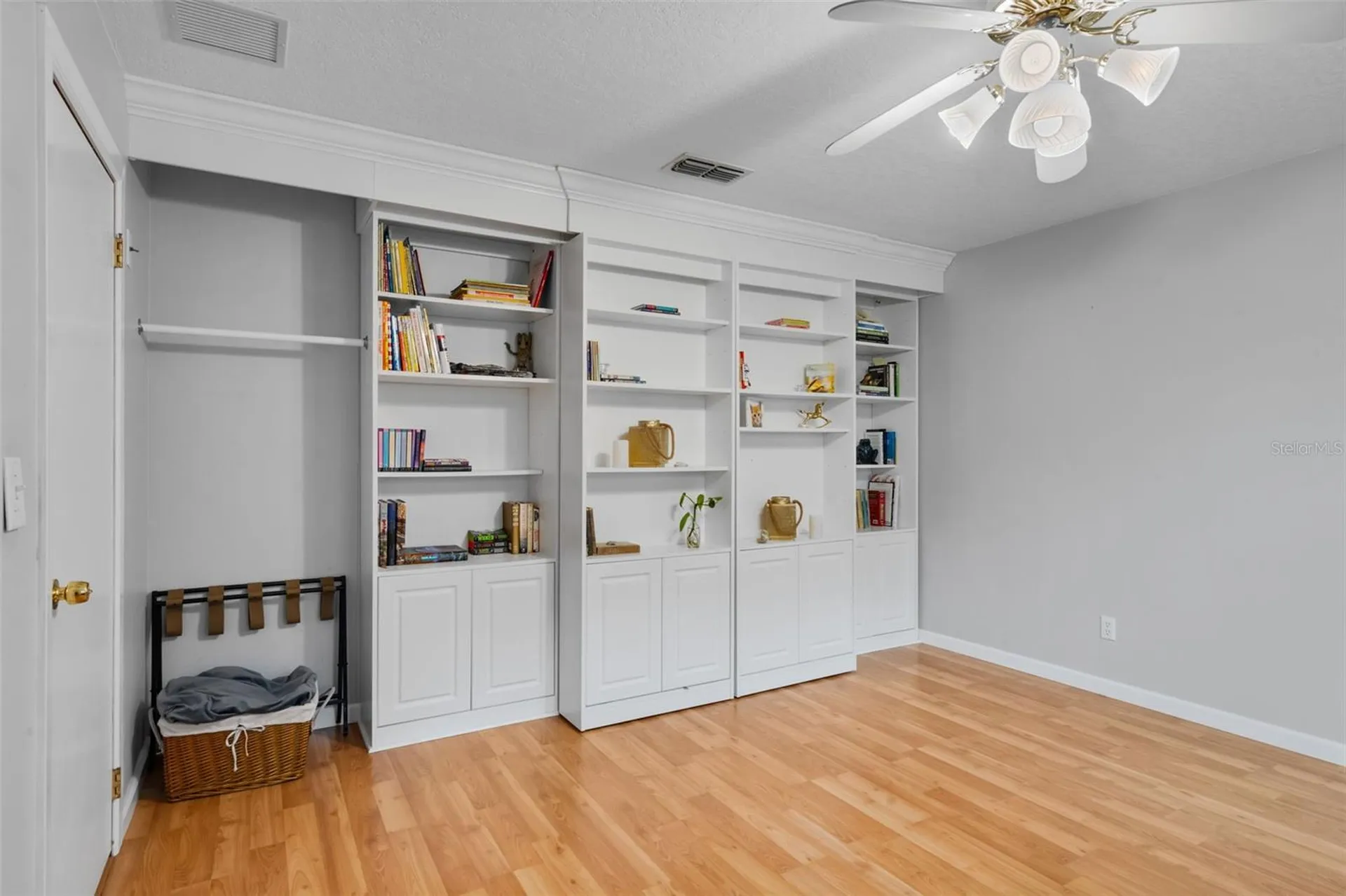 2921 Lake Tohopekaliga Boulevard Kissimmee FL 34746