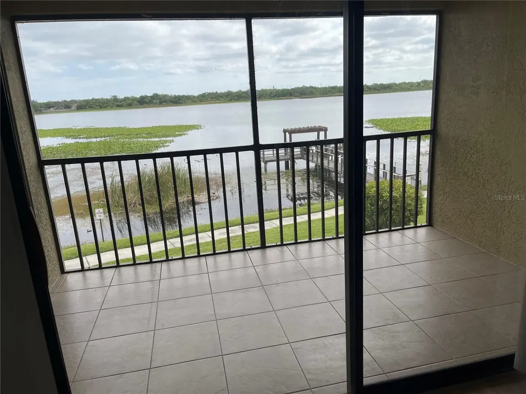 10125 Sailwinds Boulevard N Largo FL 33773