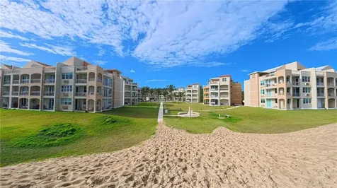 400 Cond. Haudimar Beach Apartments, Edif. F Isabela PR 00662