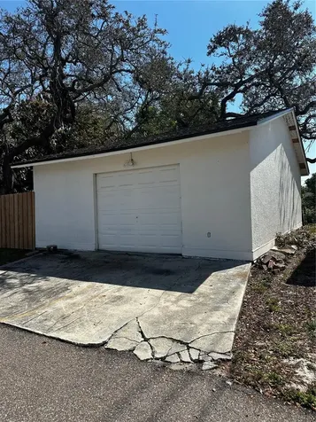 491 31st Avenue N St Petersburg FL 33704