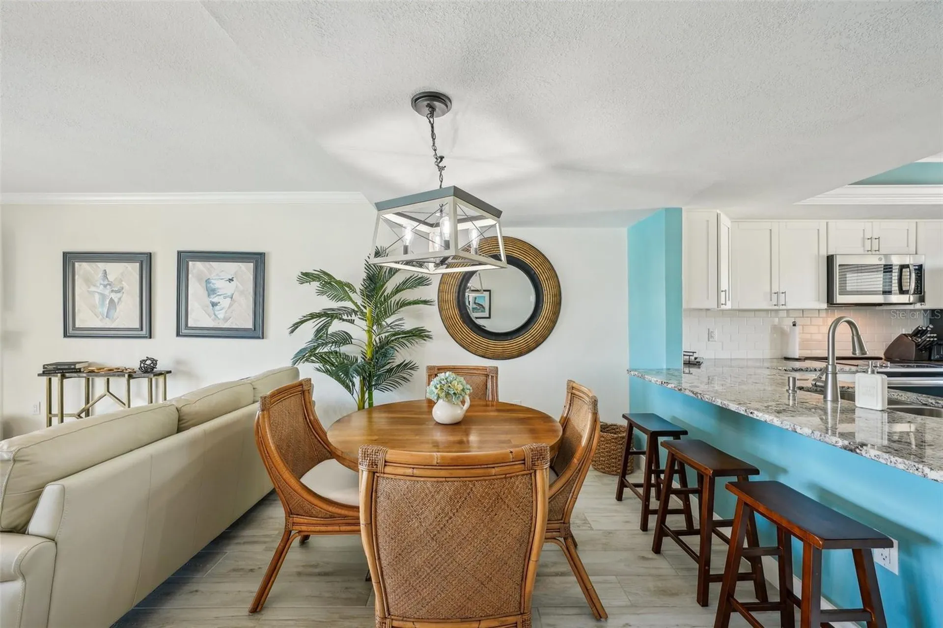 7520 Sunshine Skyway Lane S St Petersburg FL 33711