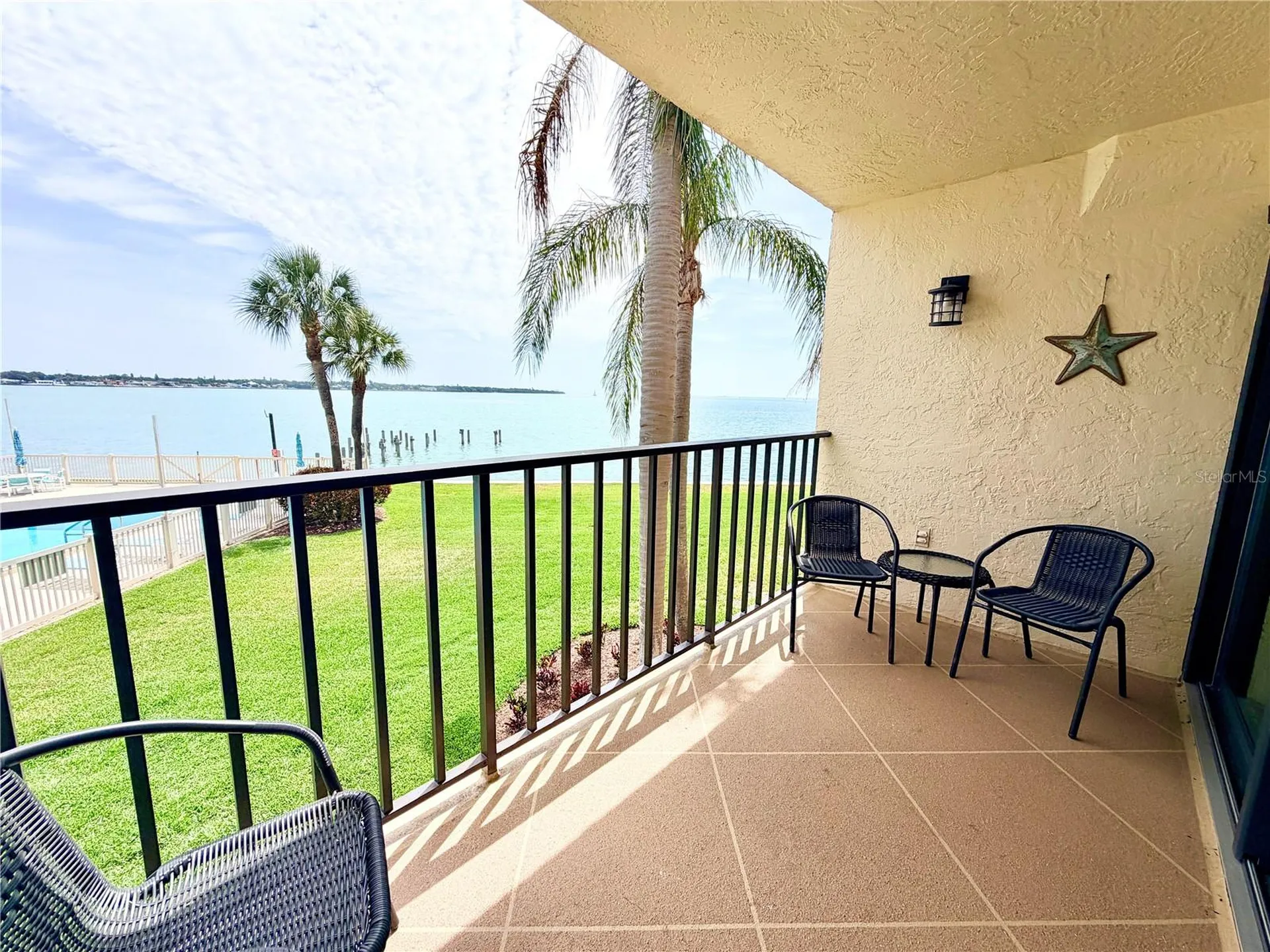 7520 Sunshine Skyway Lane S St Petersburg FL 33711
