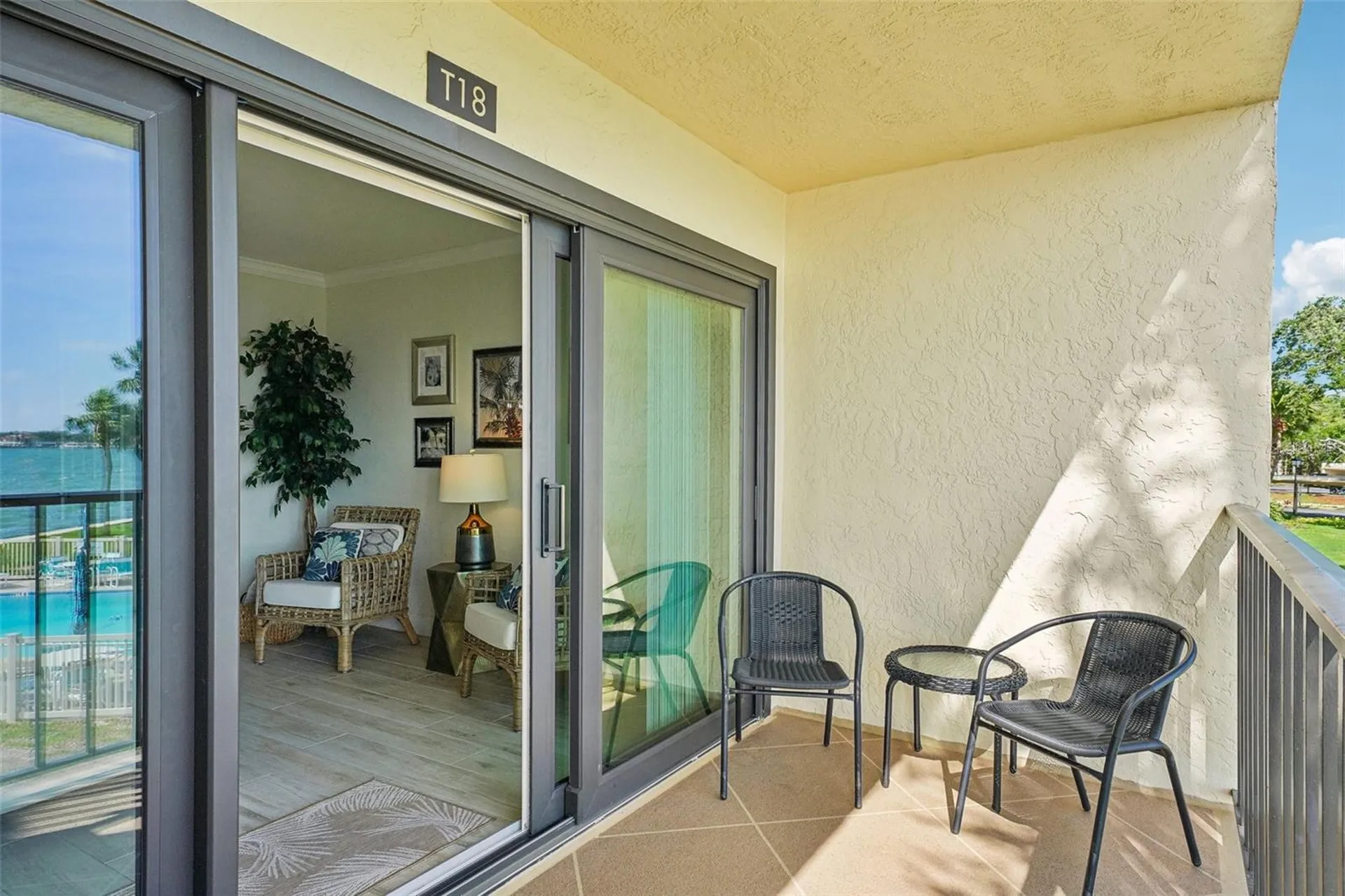 7520 Sunshine Skyway Lane S St Petersburg FL 33711