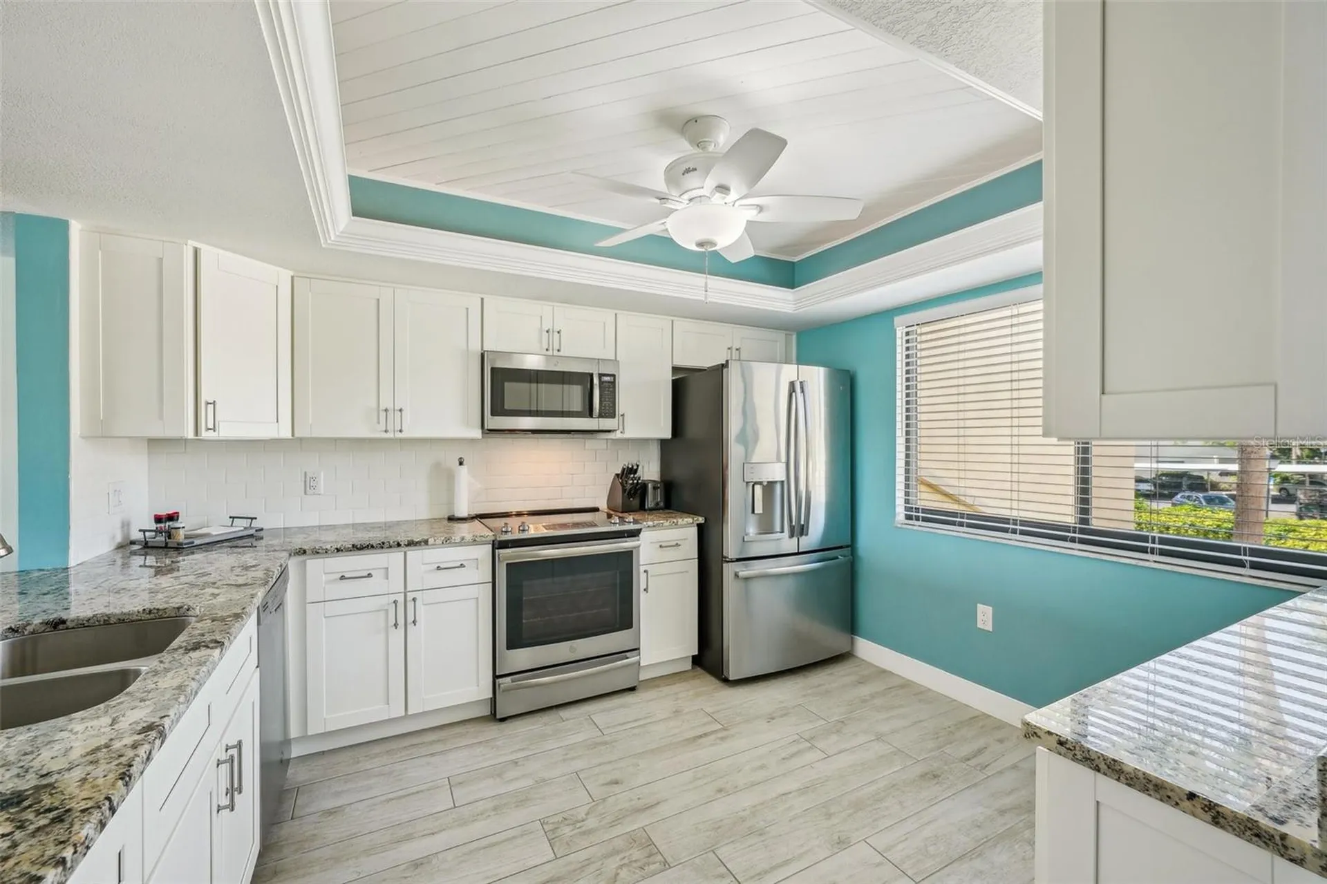 7520 Sunshine Skyway Lane S St Petersburg FL 33711