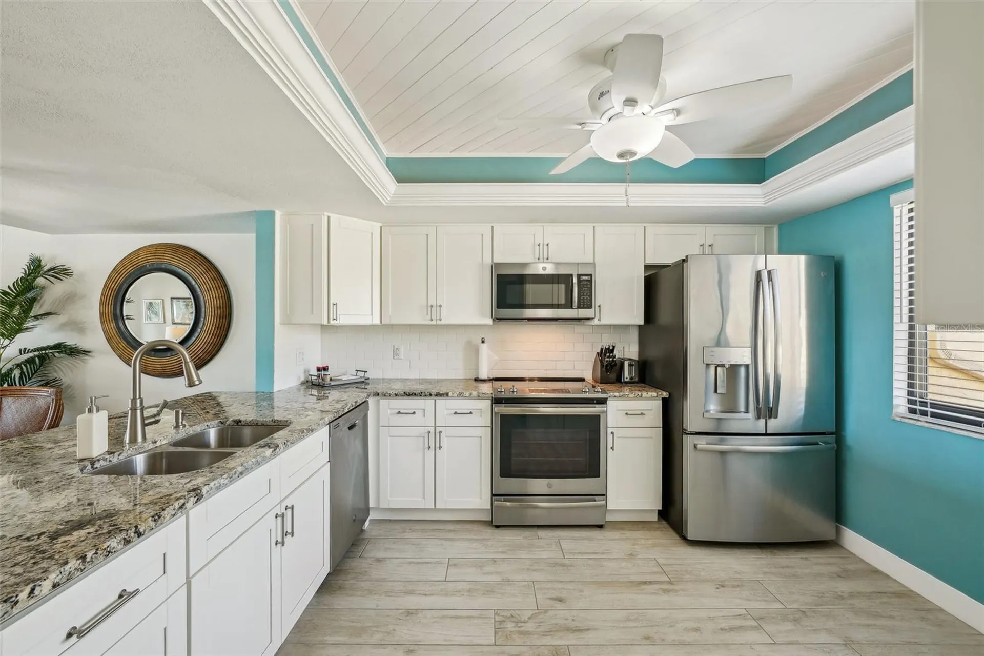 7520 Sunshine Skyway Lane S St Petersburg FL 33711