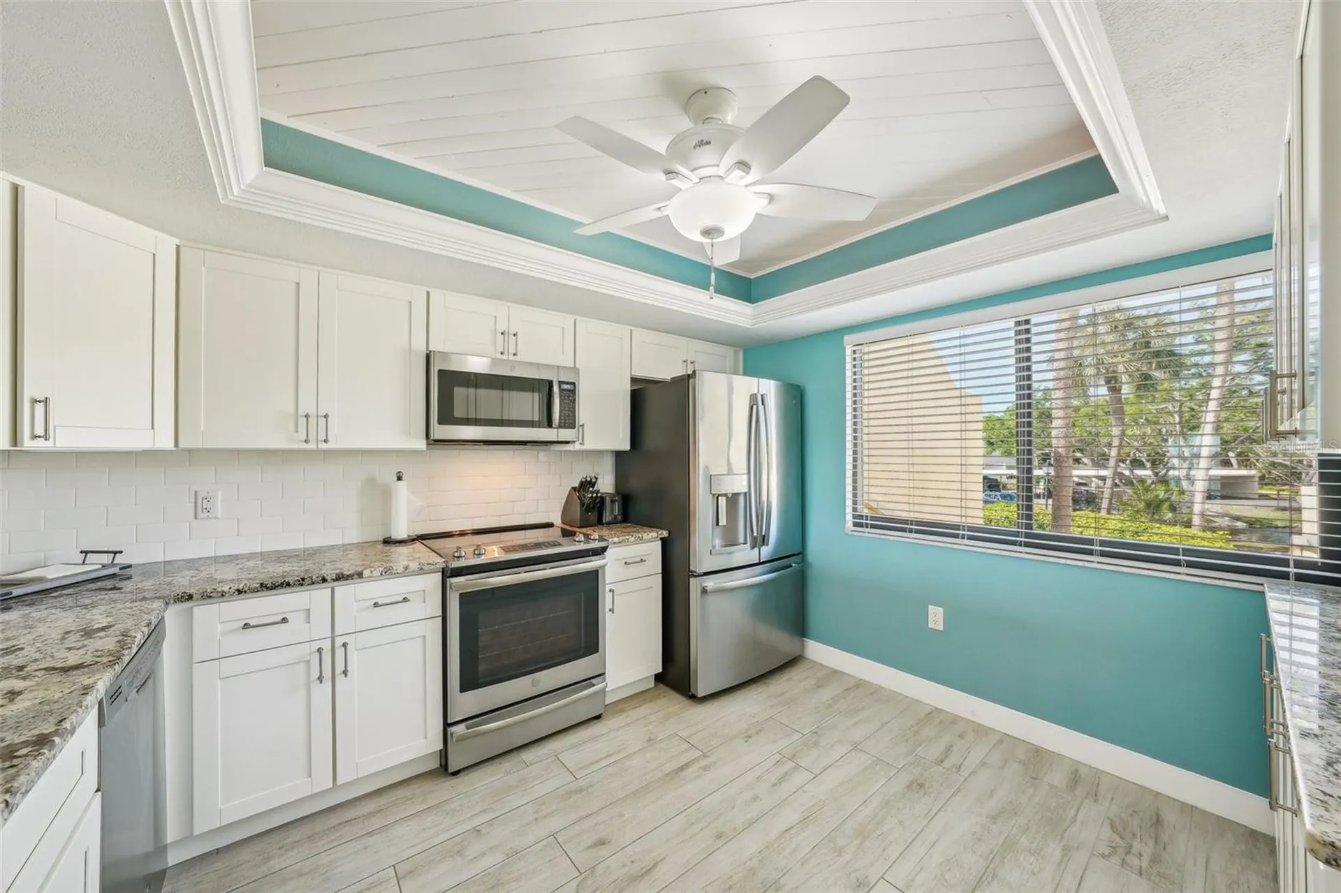 7520 Sunshine Skyway Lane S St Petersburg FL 33711