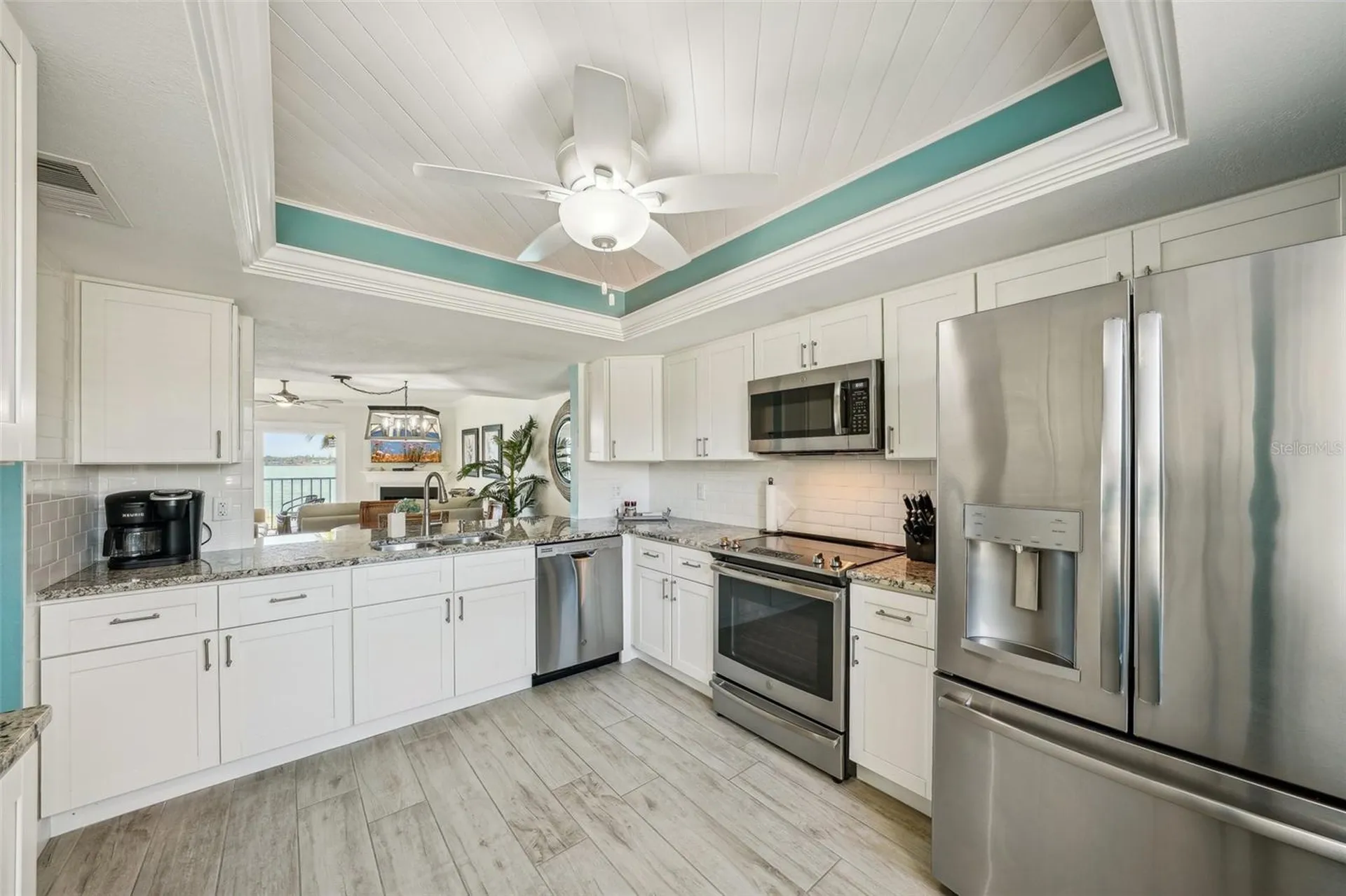 7520 Sunshine Skyway Lane S St Petersburg FL 33711