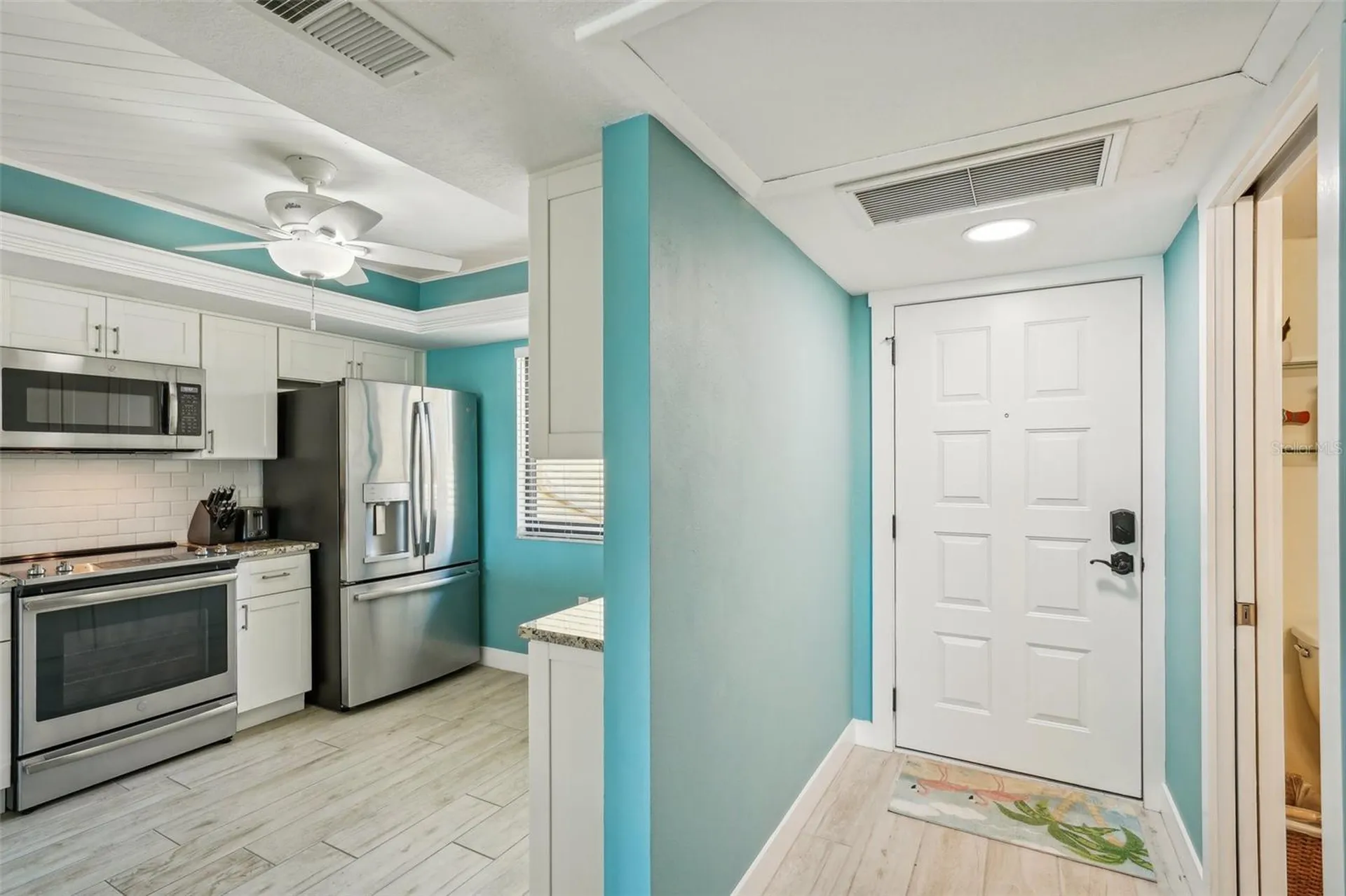 7520 Sunshine Skyway Lane S St Petersburg FL 33711