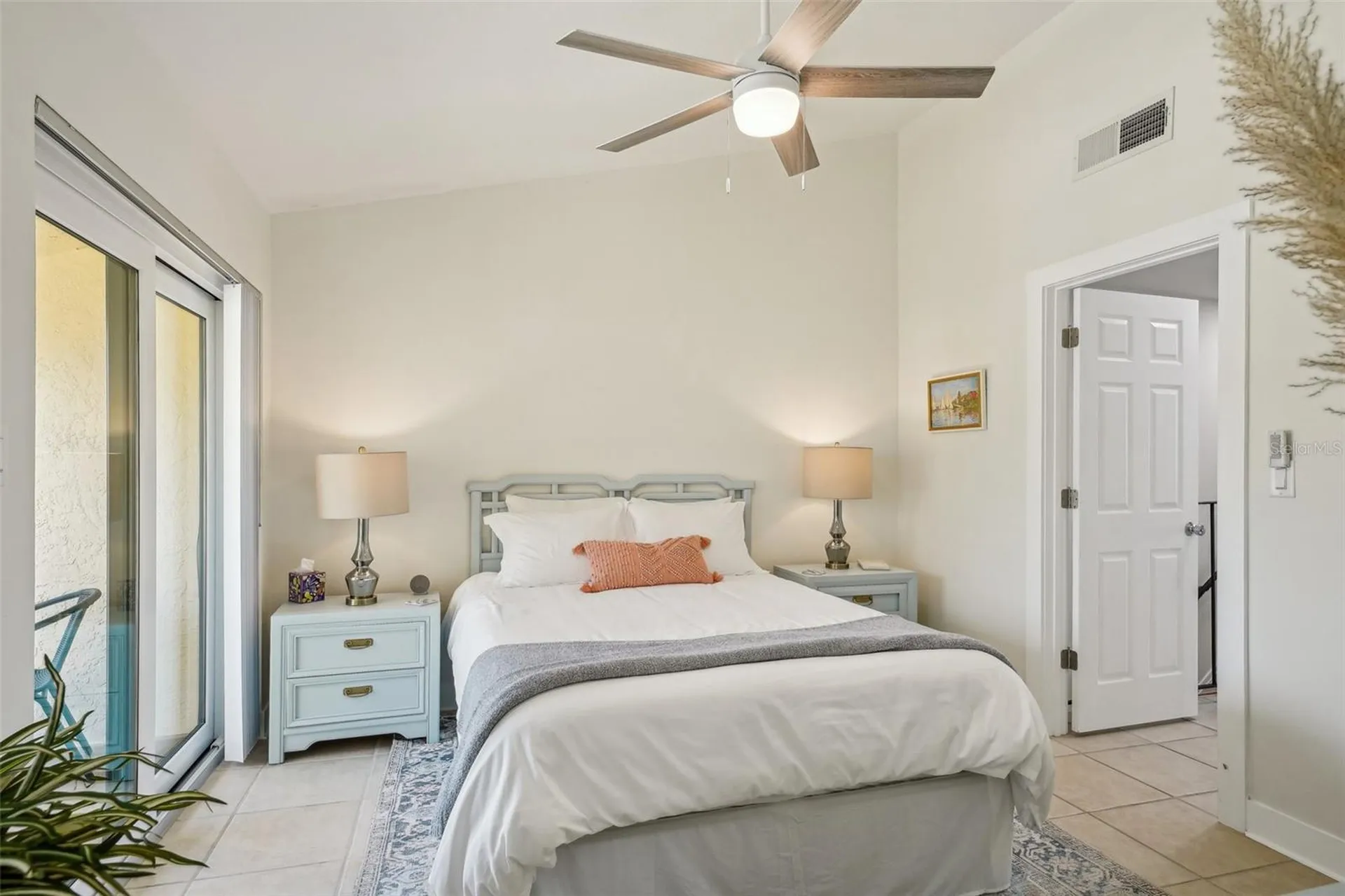 7520 Sunshine Skyway Lane S St Petersburg FL 33711