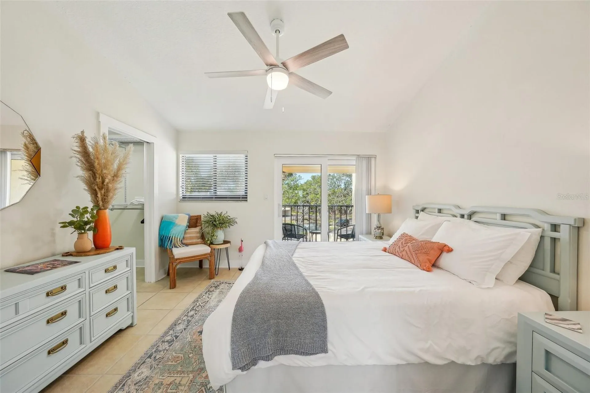 7520 Sunshine Skyway Lane S St Petersburg FL 33711