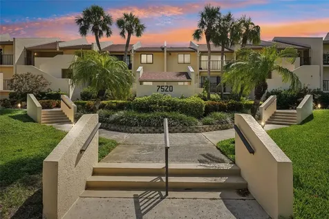 7520 Sunshine Skyway Lane S St Petersburg FL 33711
