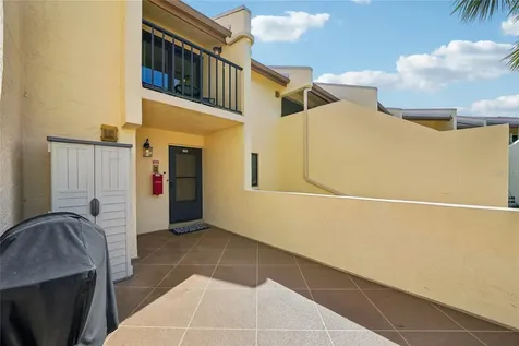 7520 Sunshine Skyway Lane S St Petersburg FL 33711