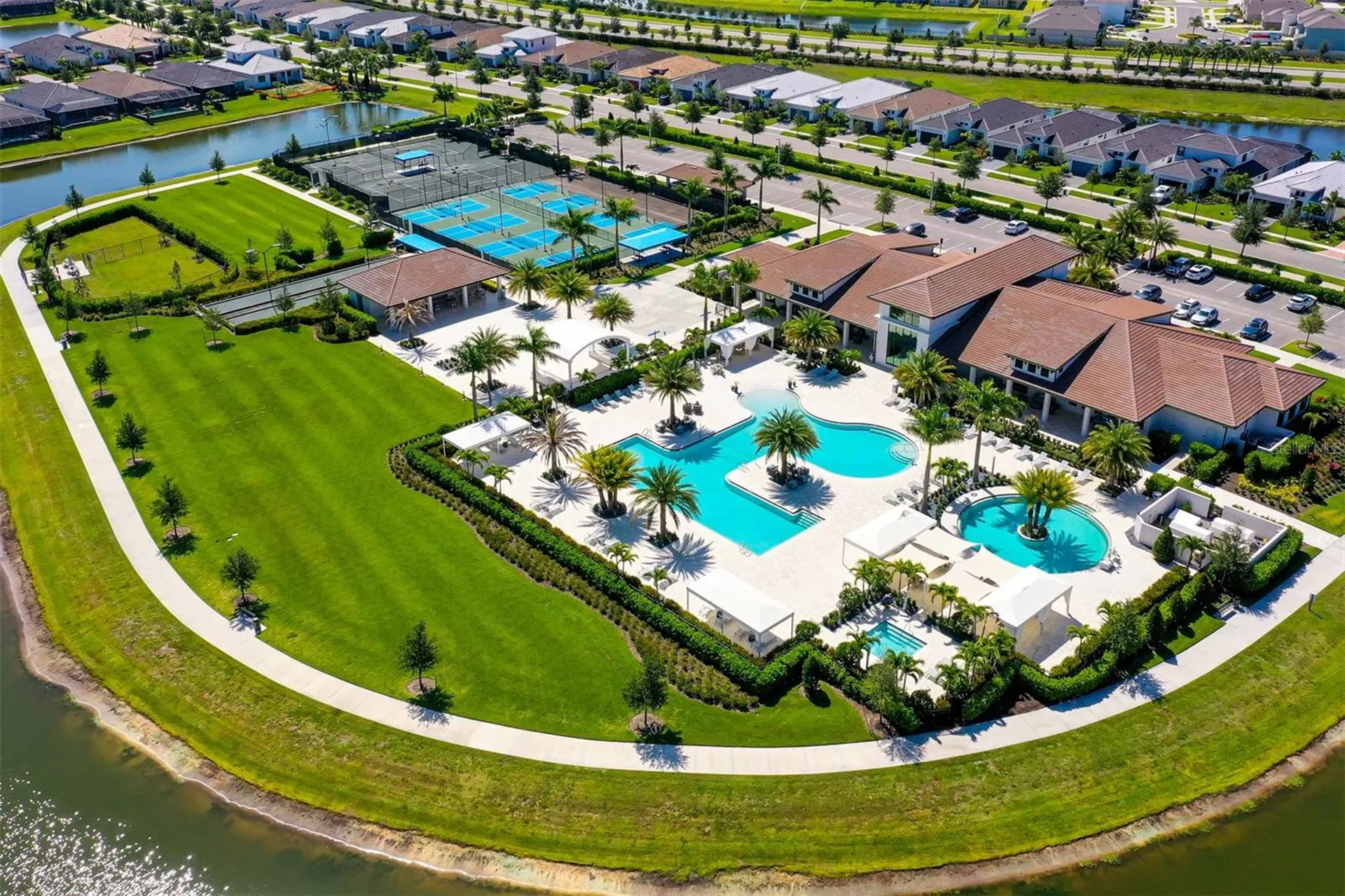 5018 Surfside Circle Lakewood Ranch FL 34211