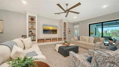 5018 Surfside Circle Lakewood Ranch FL 34211