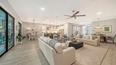 5018 Surfside Circle Lakewood Ranch FL 34211
