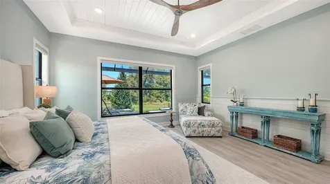 5018 Surfside Circle Lakewood Ranch FL 34211