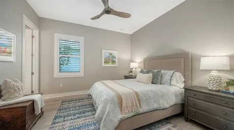 5018 Surfside Circle Lakewood Ranch FL 34211