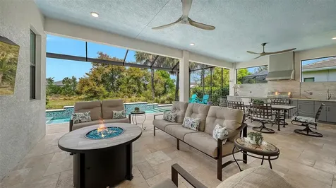 5018 Surfside Circle Lakewood Ranch FL 34211