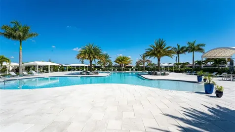 5018 Surfside Circle Lakewood Ranch FL 34211