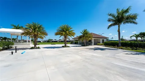 5018 Surfside Circle Lakewood Ranch FL 34211