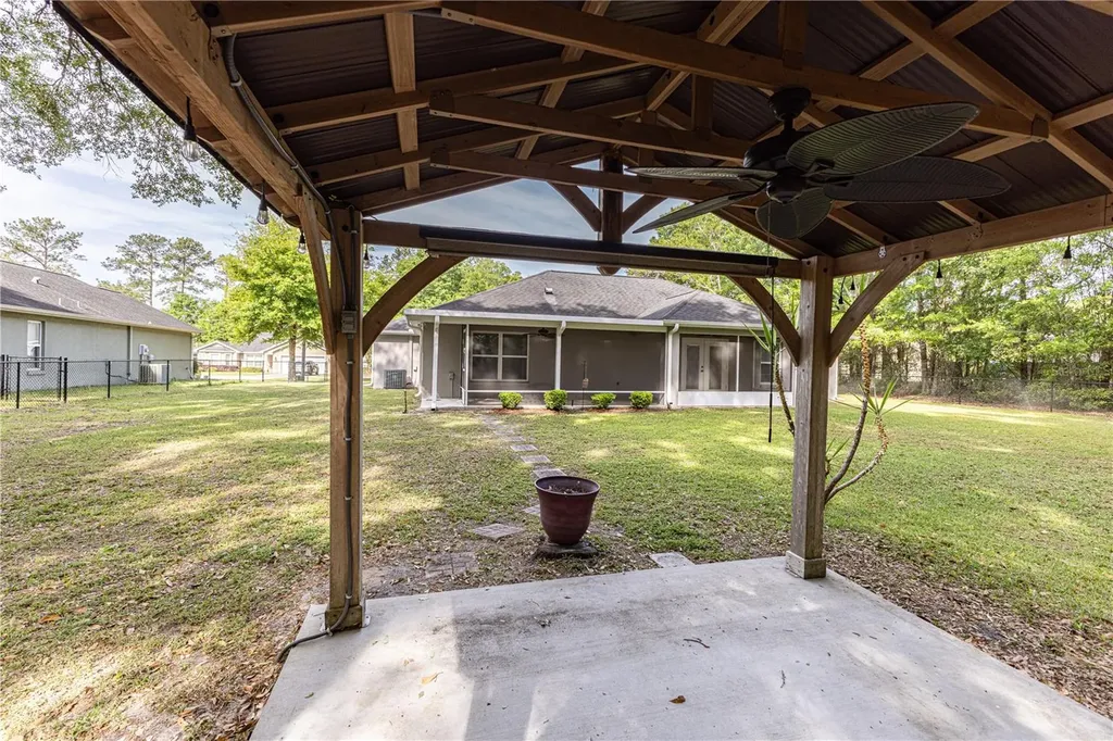 16335 SE 83rd Avenue Summerfield FL 34491
