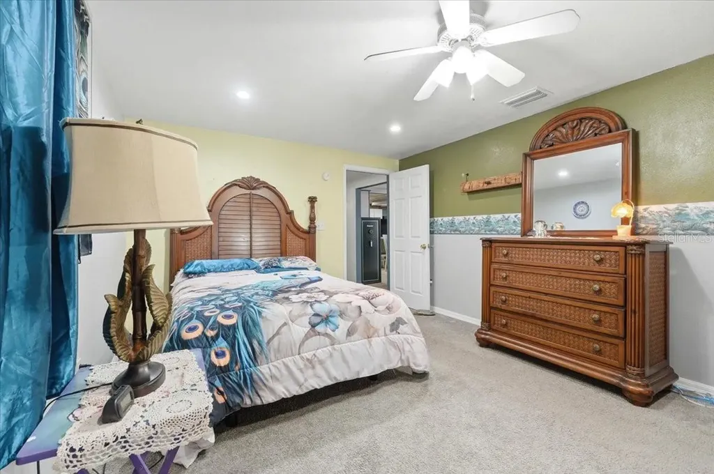 1240 Alligator Alley Haines City FL 33844