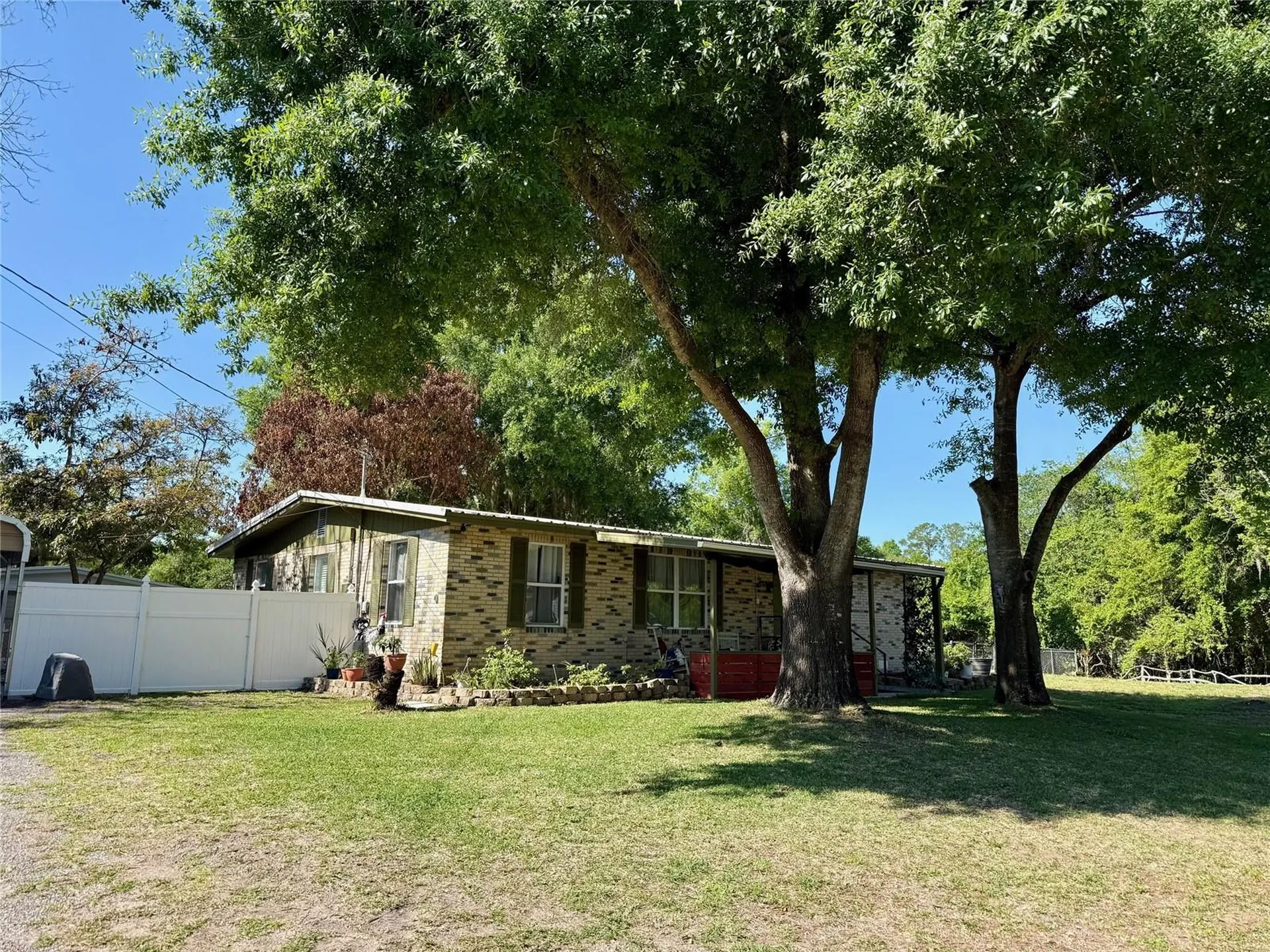 1240 Alligator Alley Haines City FL 33844